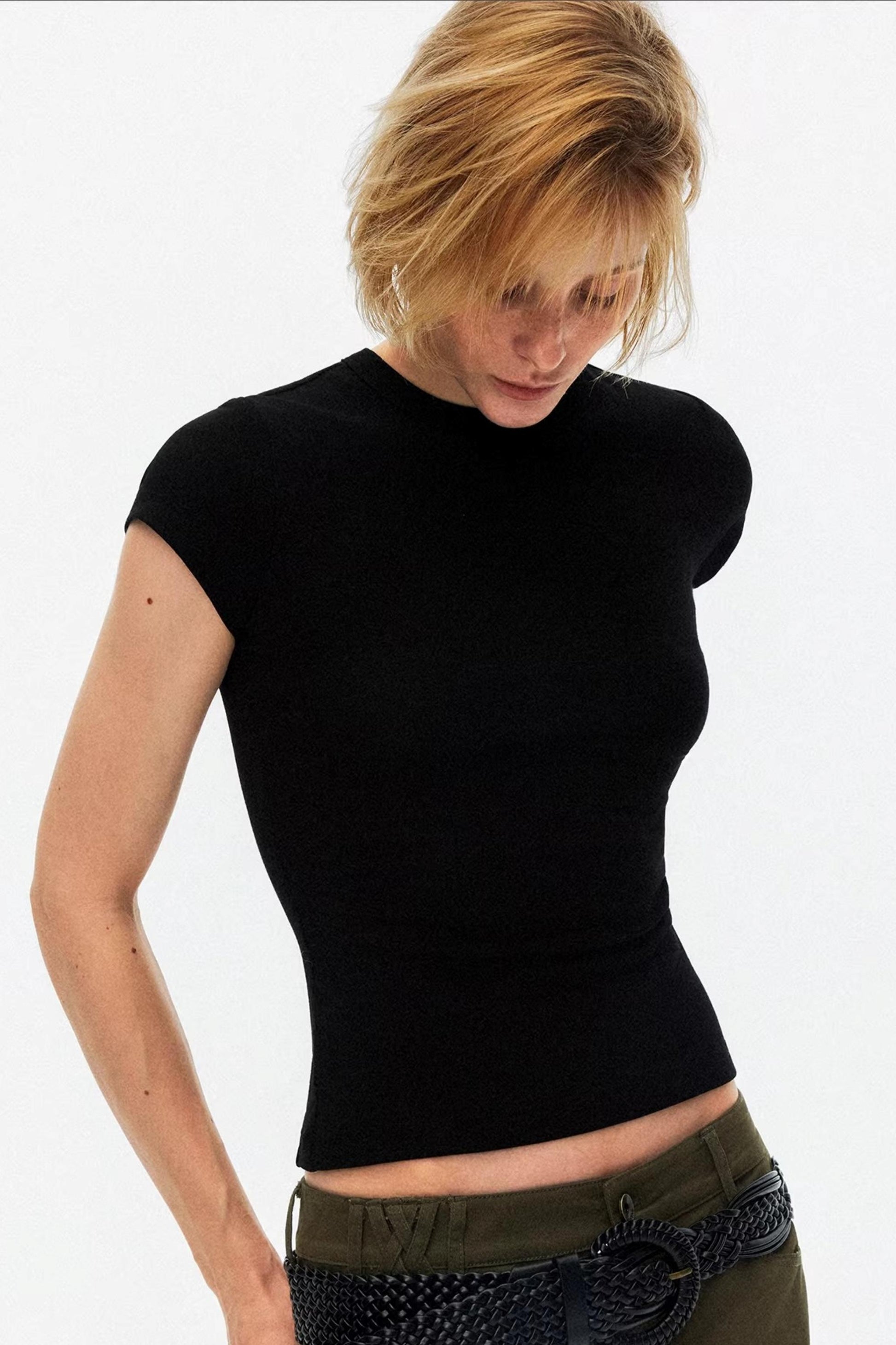 Essential black slim-fit cotton tee for versatile styling