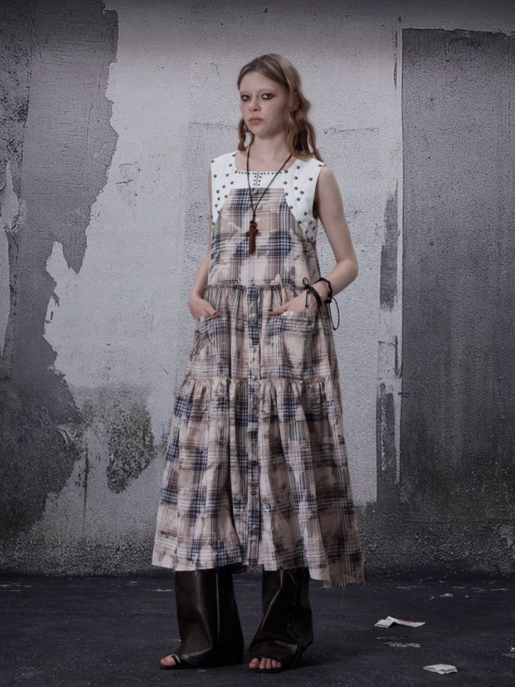 American vintage worn plaid dress