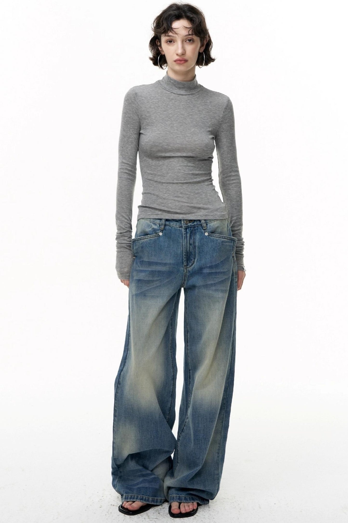 Loose Straight Wide-Leg Scimitar Jeans