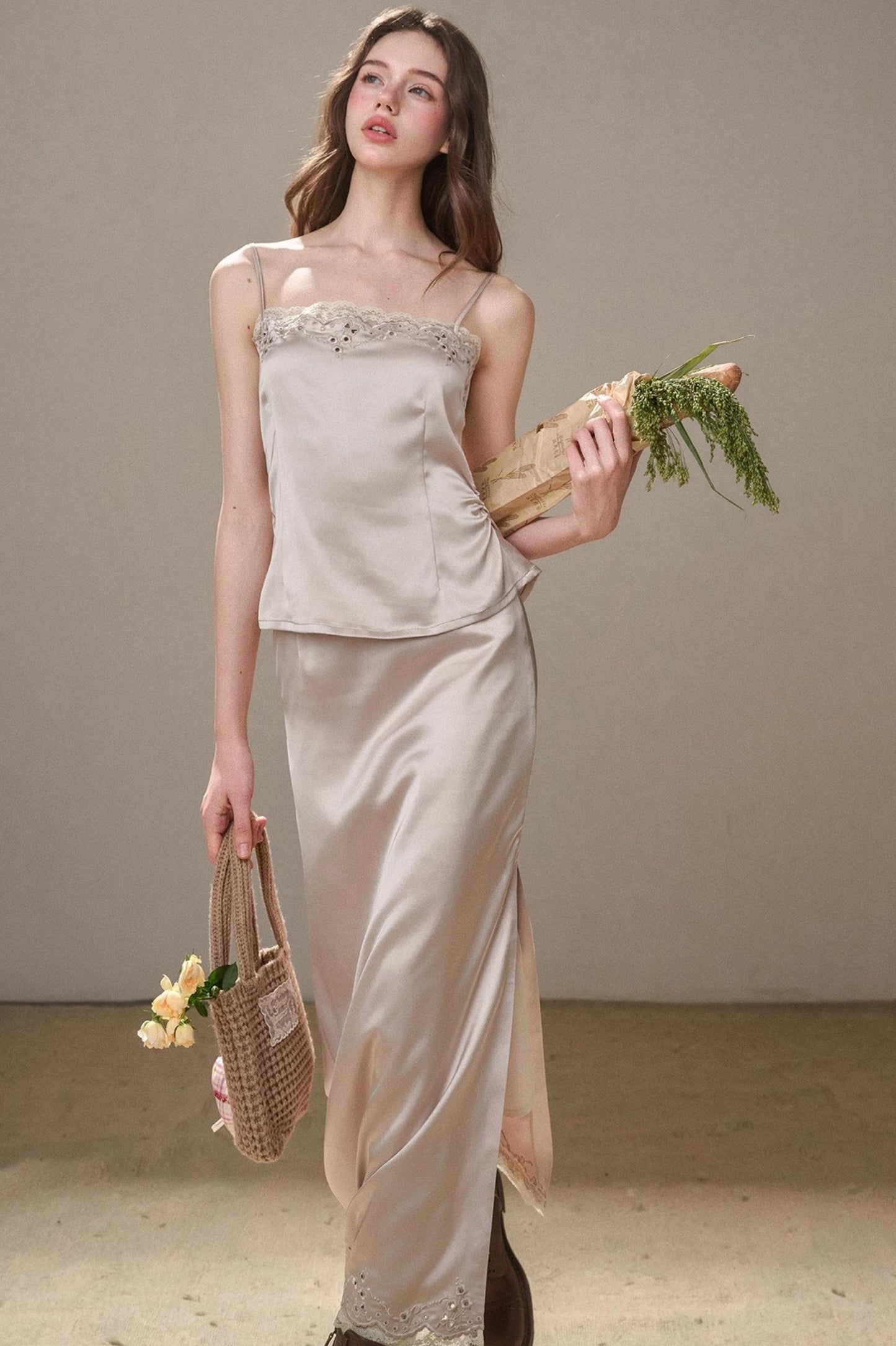 Comfortable Baby Powder Top & Skirt Set-Up