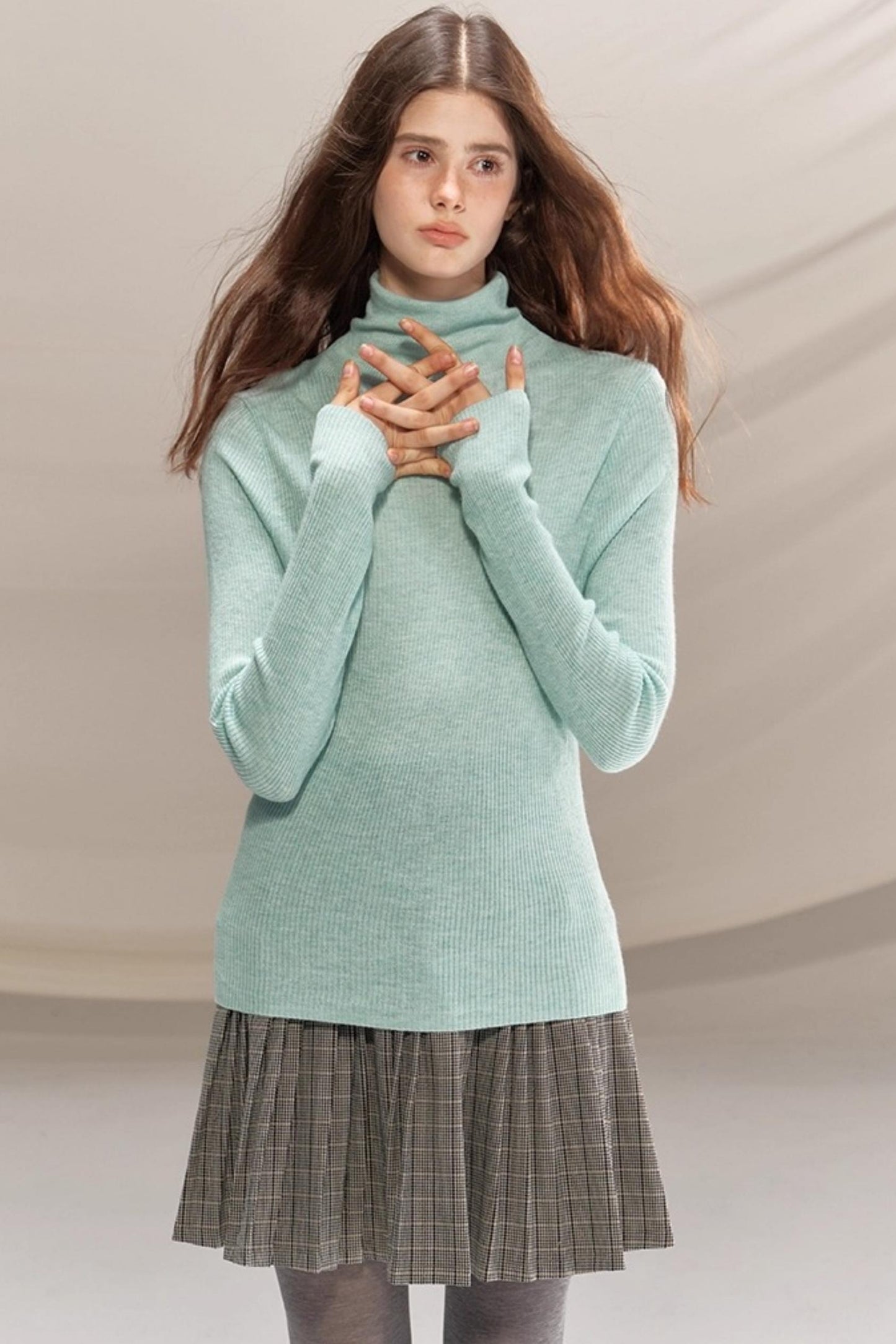 Seamless Wool Turtleneck Sweater