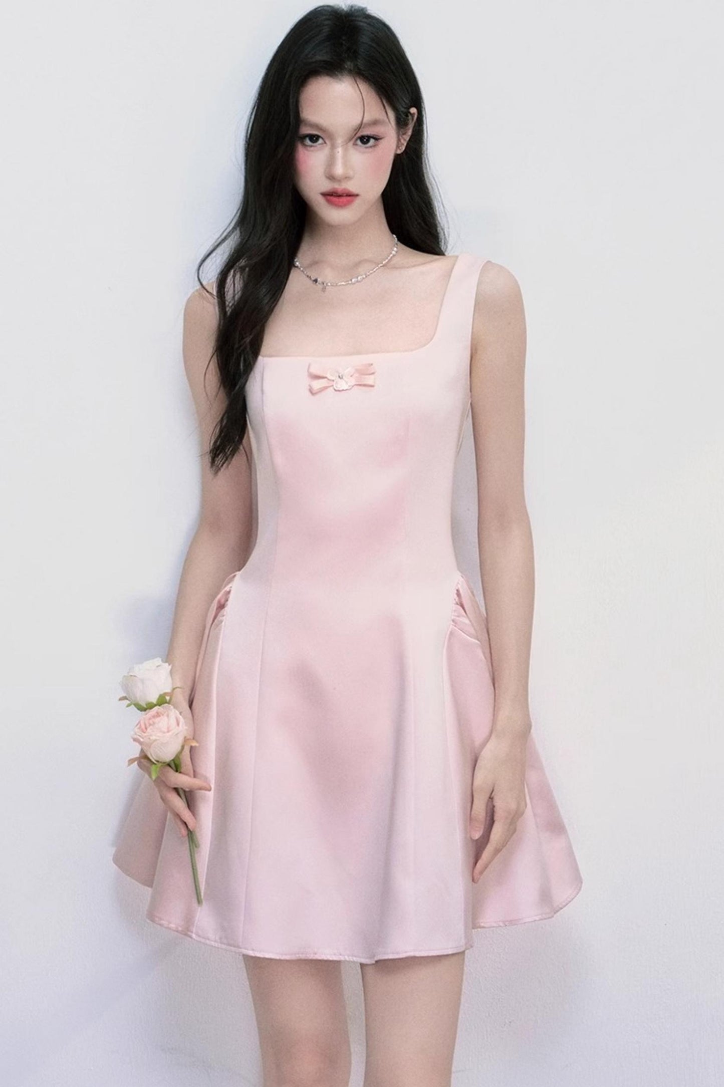 Summer Elegance Wedding Dress