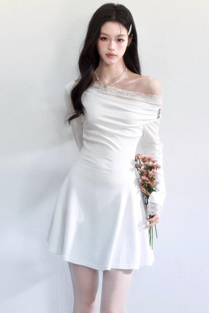 Moonlight Off-Shoulder Lace Dress