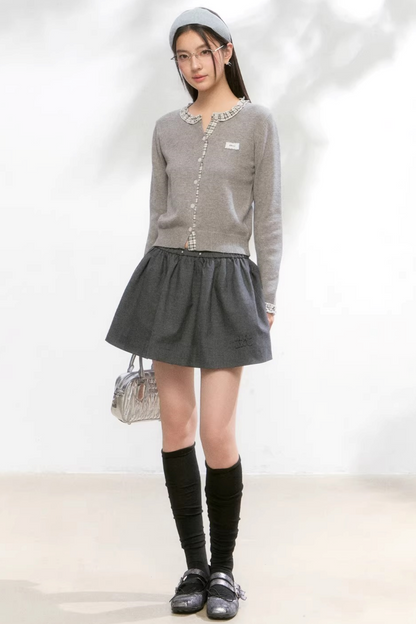 Kariertes Strickpullover-Rock-Set