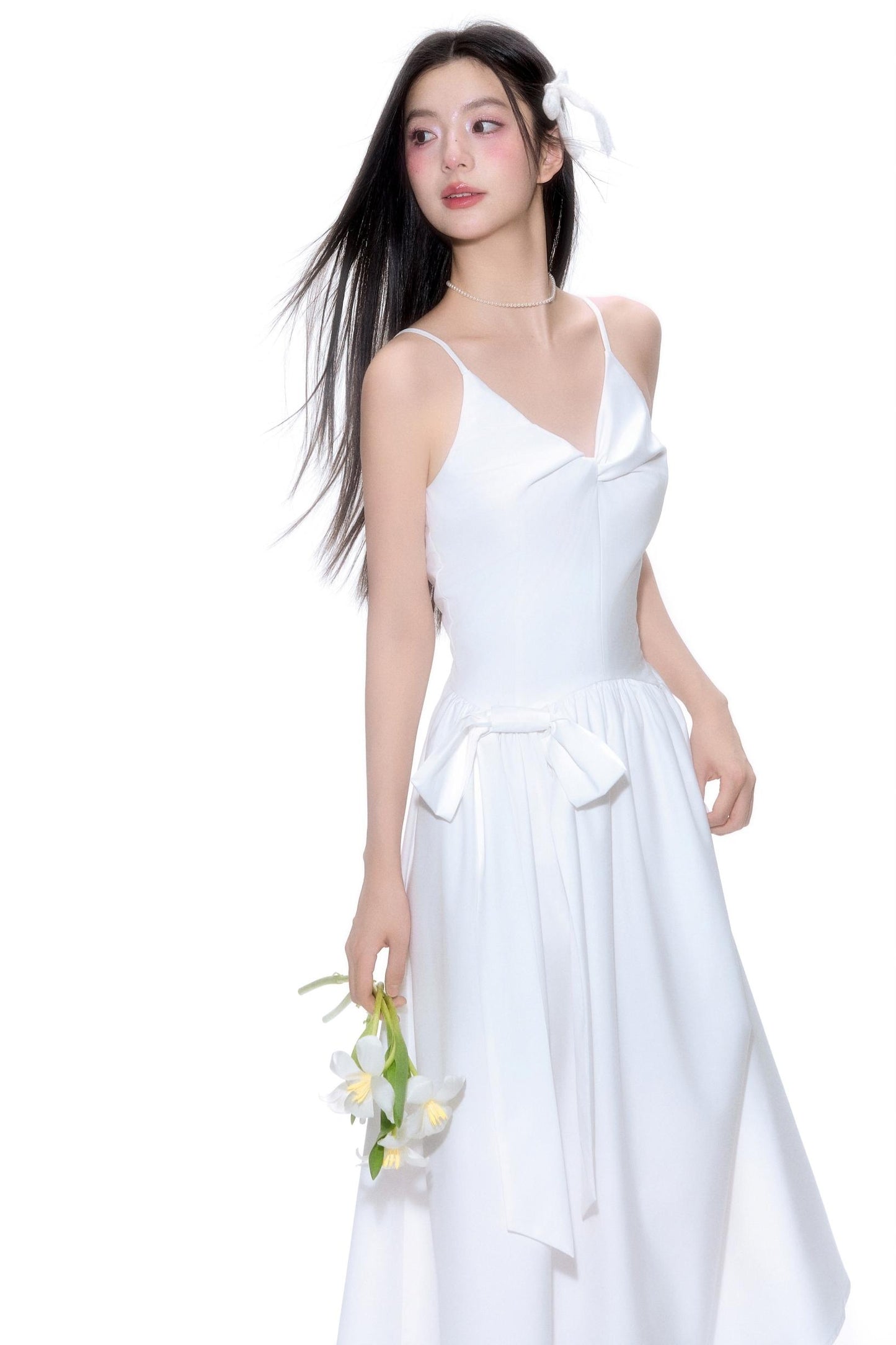 Twisted Bow Halter Pleated Dress