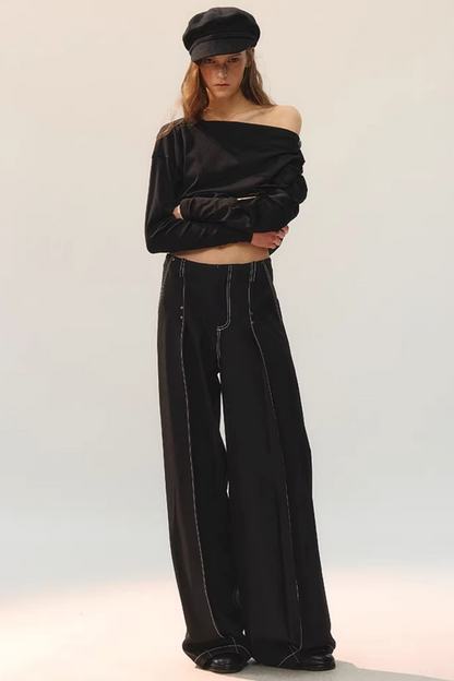 Doppelt plissierte Hose mit weitem Bein