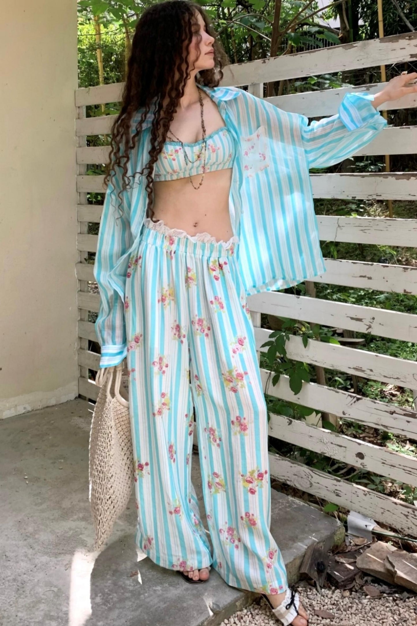 Sweet Blue Floral Plunge Sling Set-Up