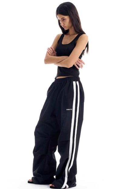 Color-Blocked Distressed Pleated Pants