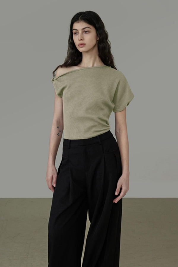 Asymmetry Shoulder T-Shirt