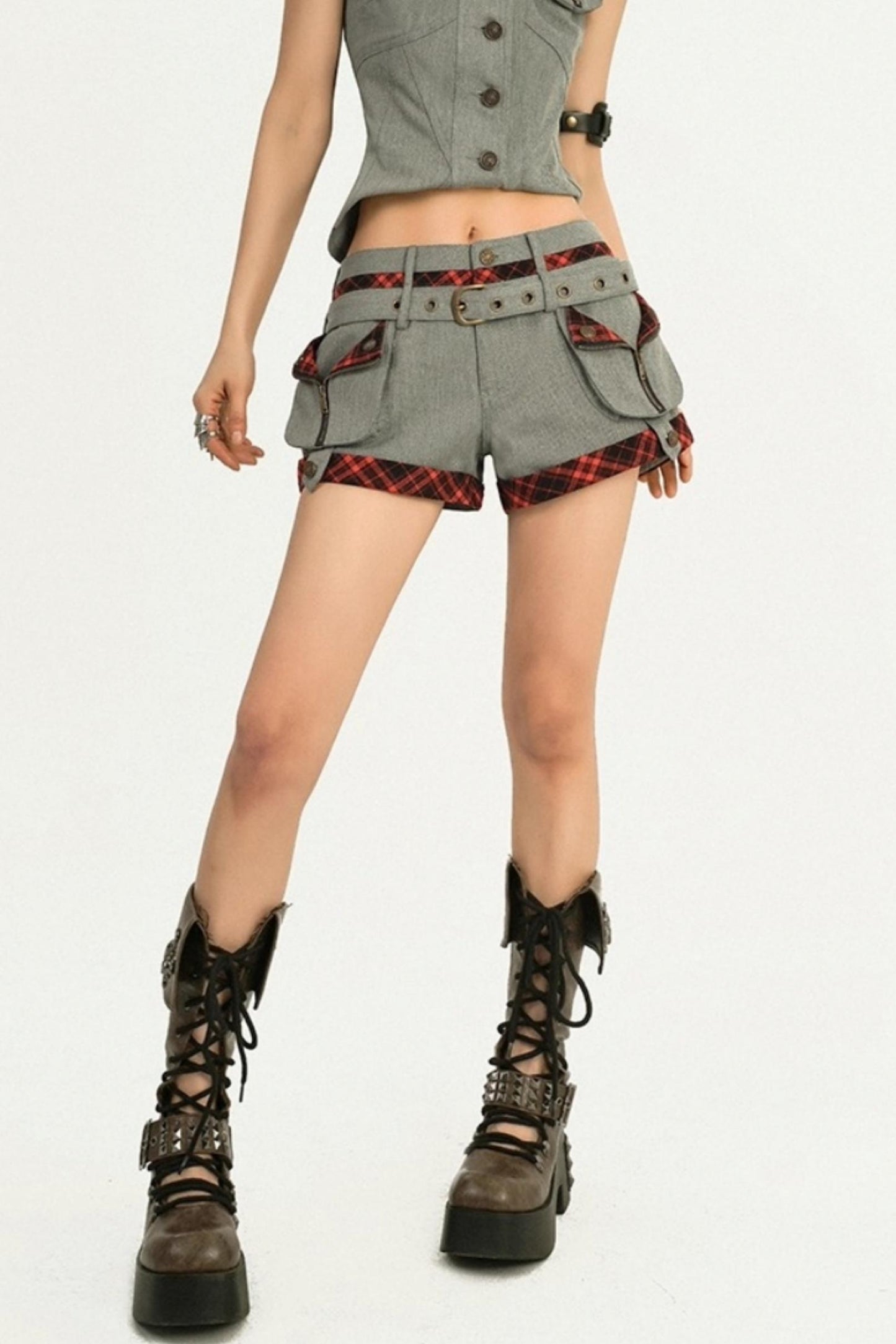 Original V-Neck Suit Shorts