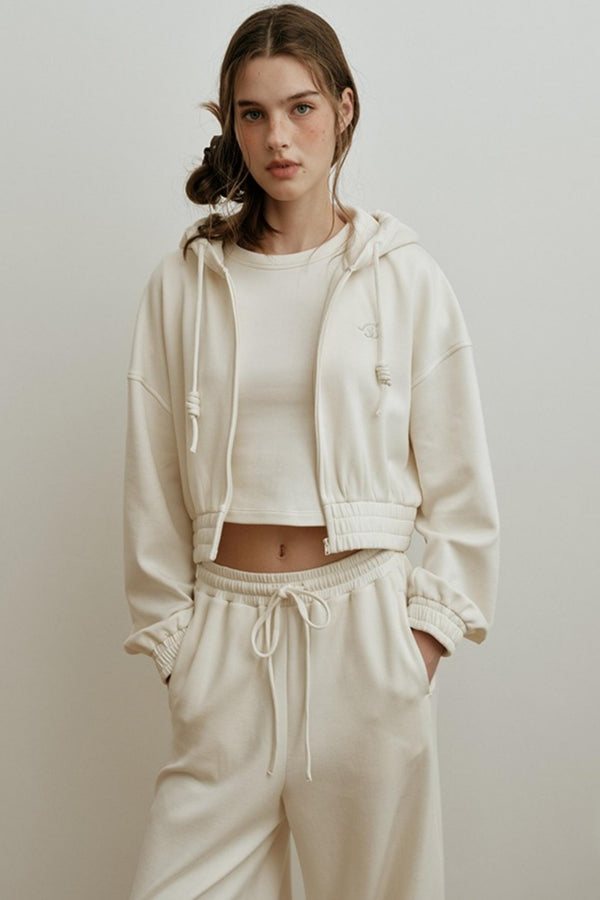 Fashionable Light Jacket Set-Up