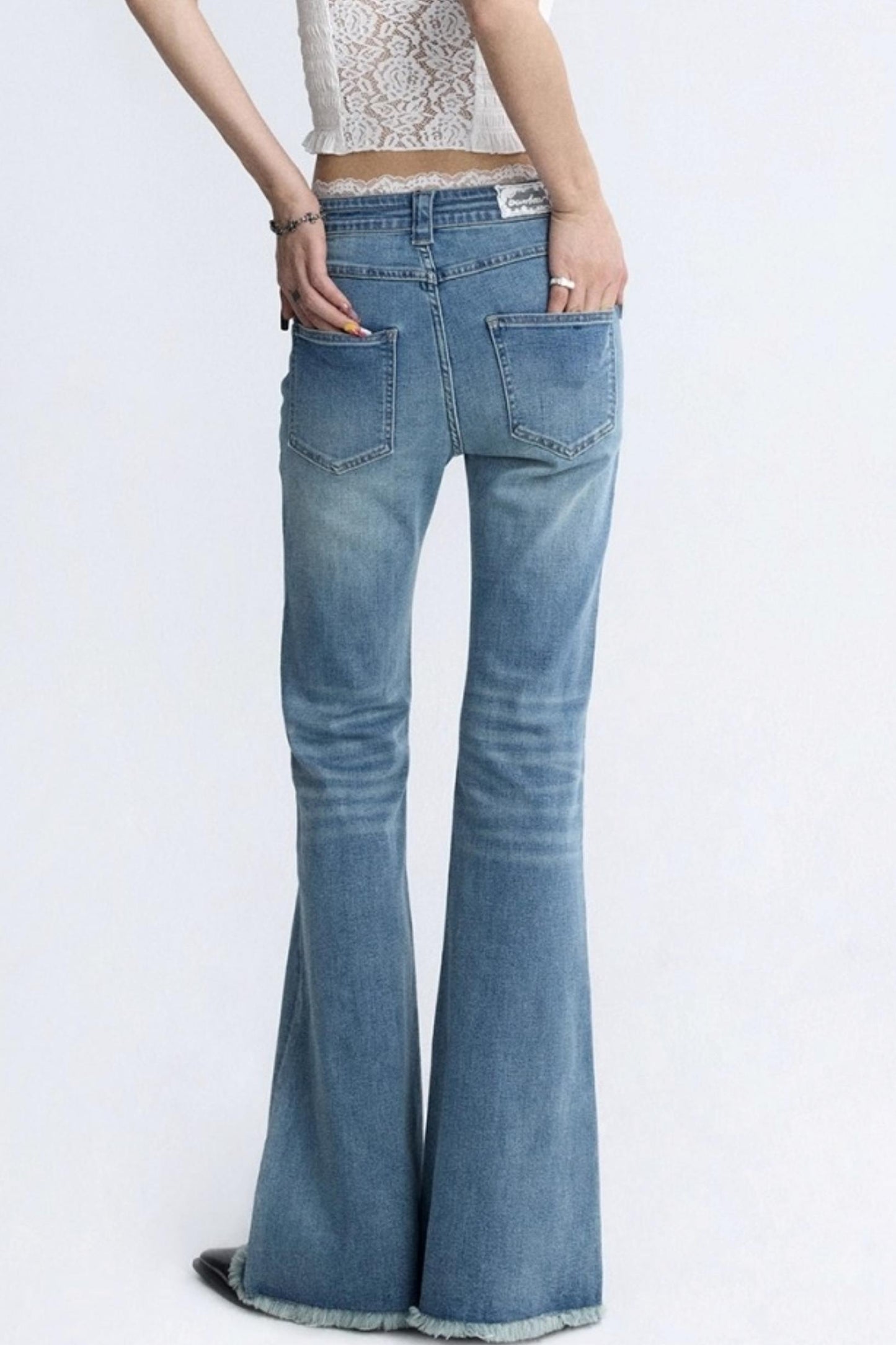 Slim Flared Jeans