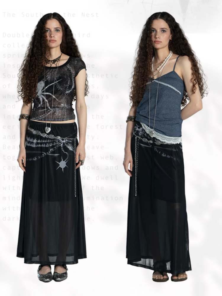 Spider Print T-Shirt & Mesh Long Skirt