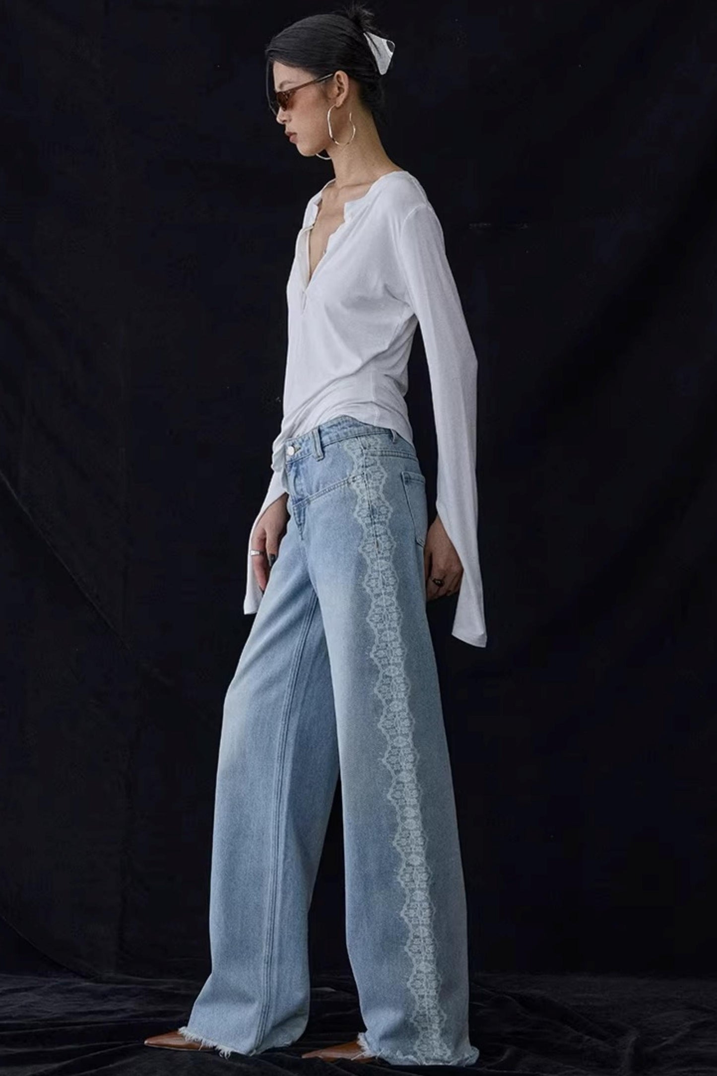 Lace Print Raw Hem Jeans