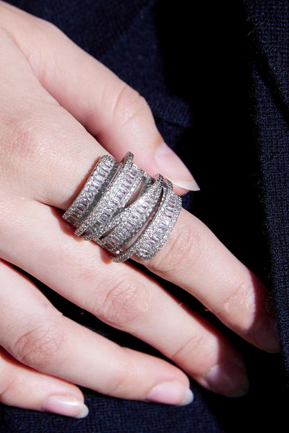 Babylonian White Gold Sophisticated Ring