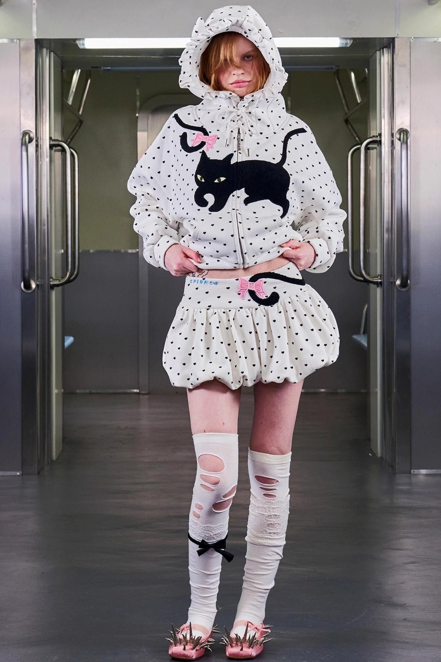 Cattail Embroidered Pumpkin Skirt