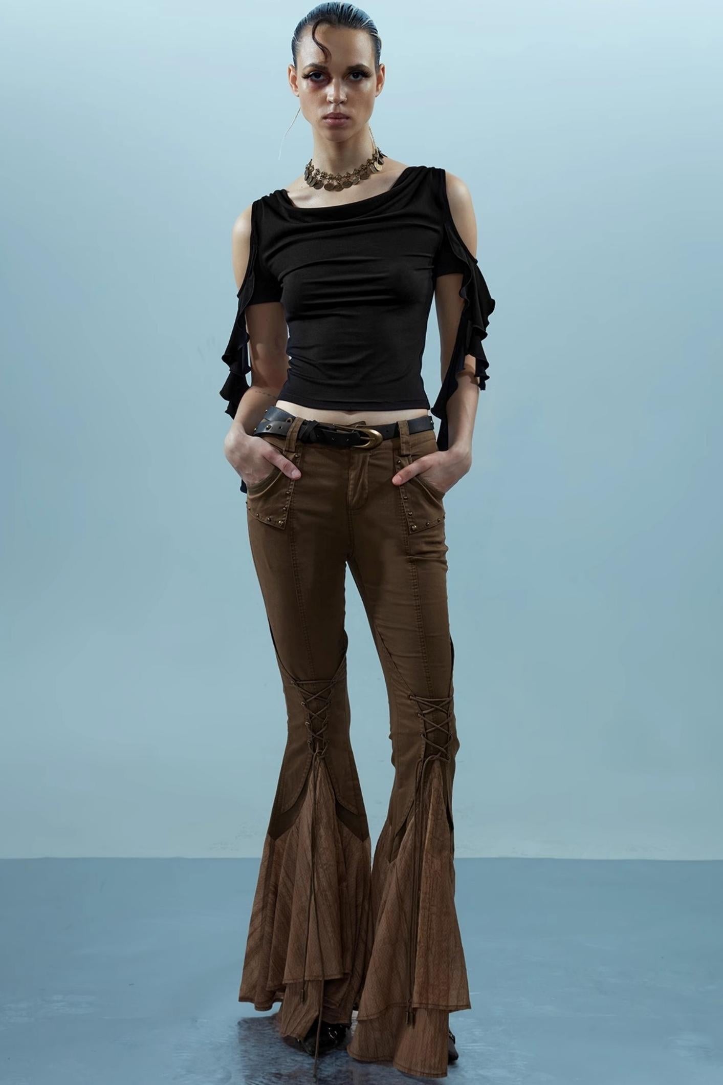 Ruffled Backless Strapless Tee