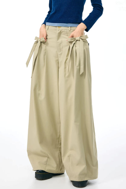 Pantalon abricot lacté à nœud