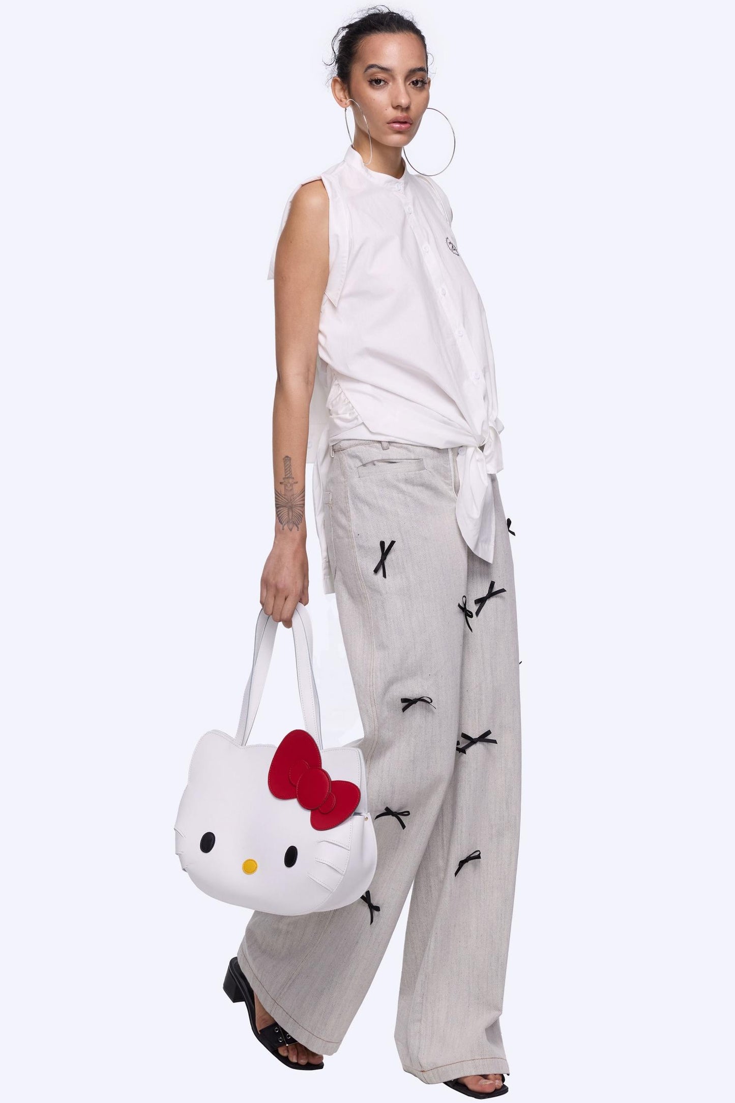 Wide-Leg Bow Tie Jeans