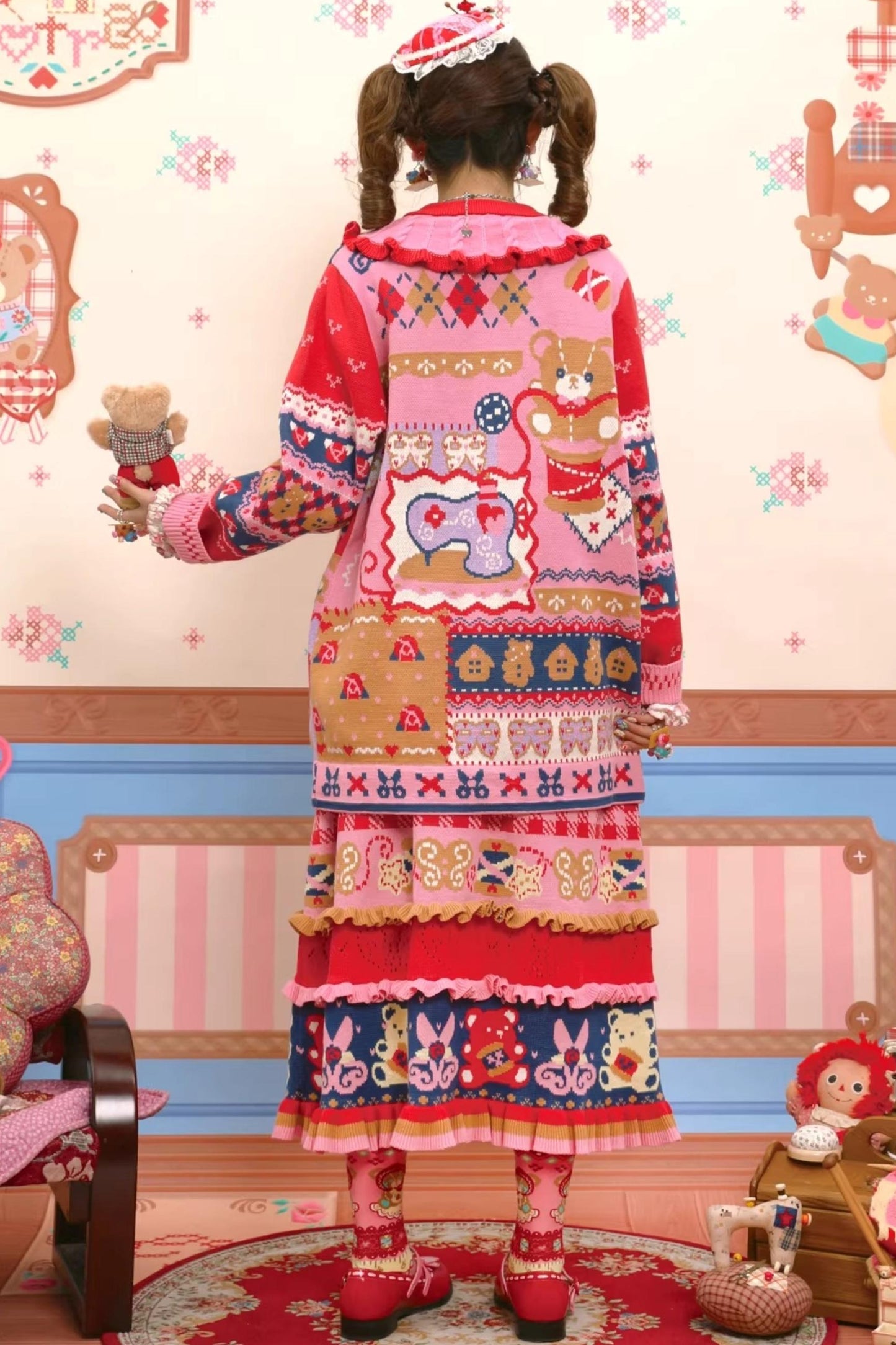Rot-Marineblaue Jacquard-Strickjacke