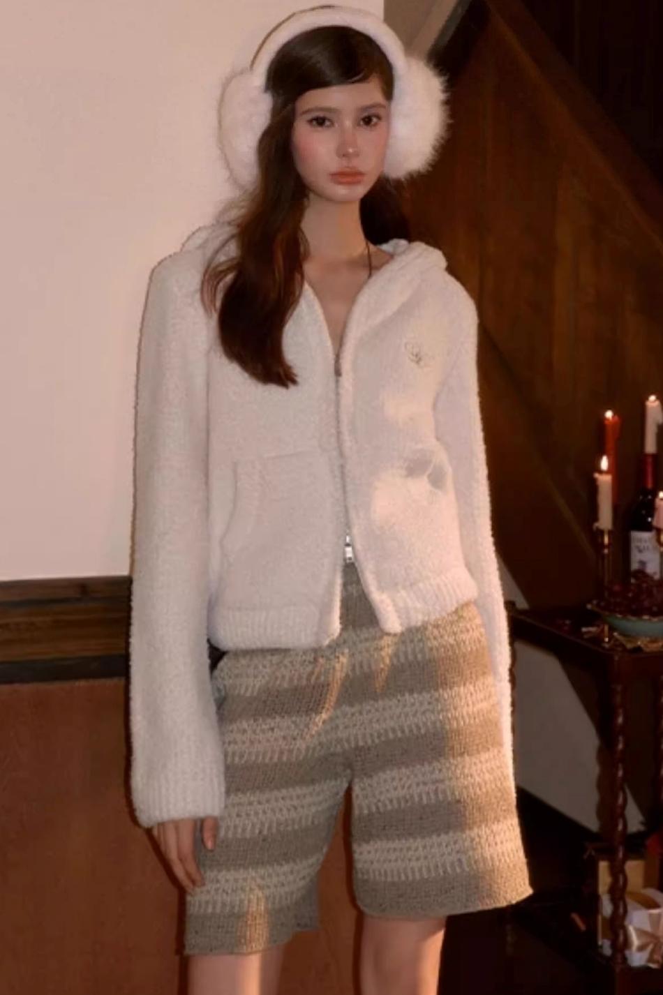 Retro Knit Winter Shorts