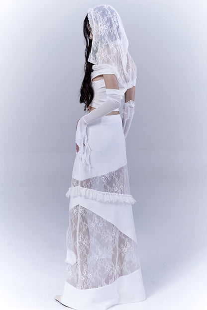 Fatal Elegance Lace-Trimmed Low-Waist Skirt