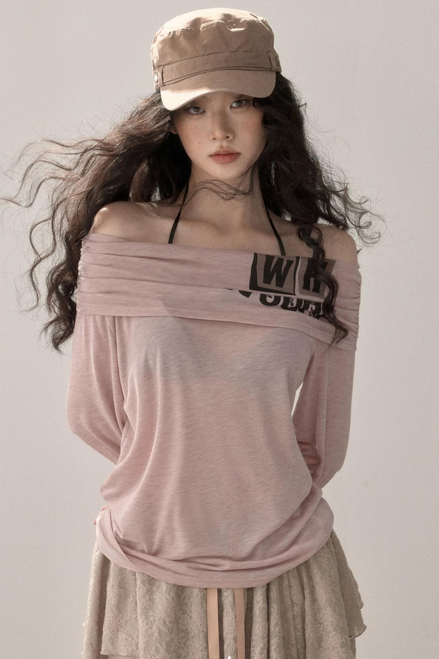 Sweet Off-Shoulder Printed Blouse
