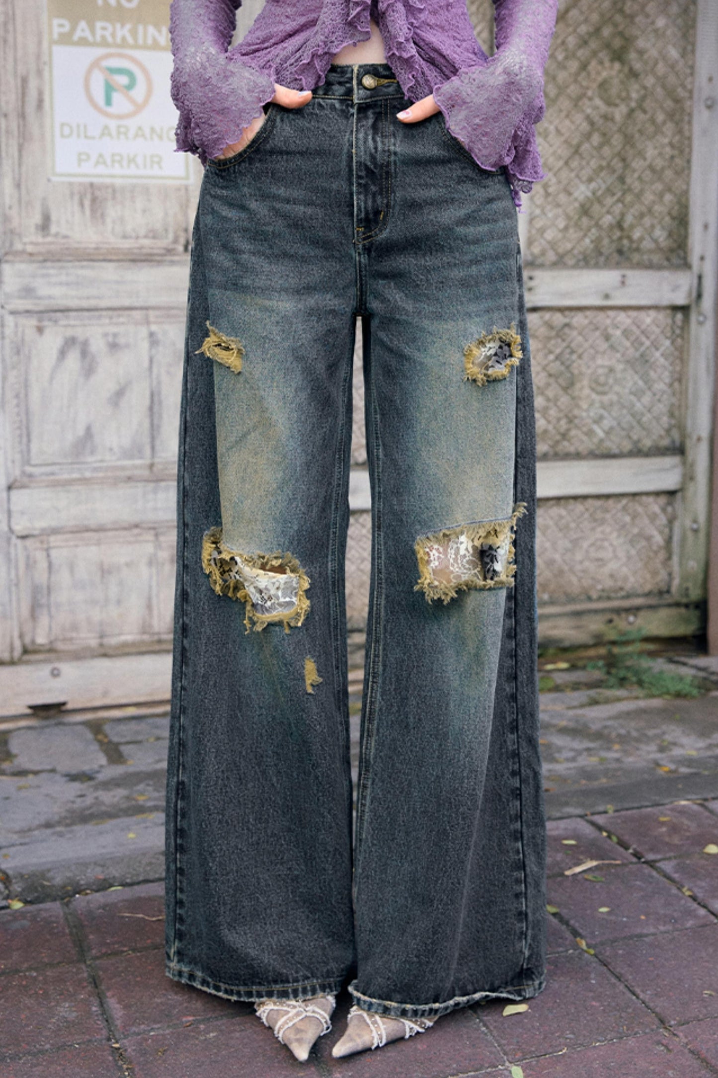 Retro Lace Detail Denim Jeans