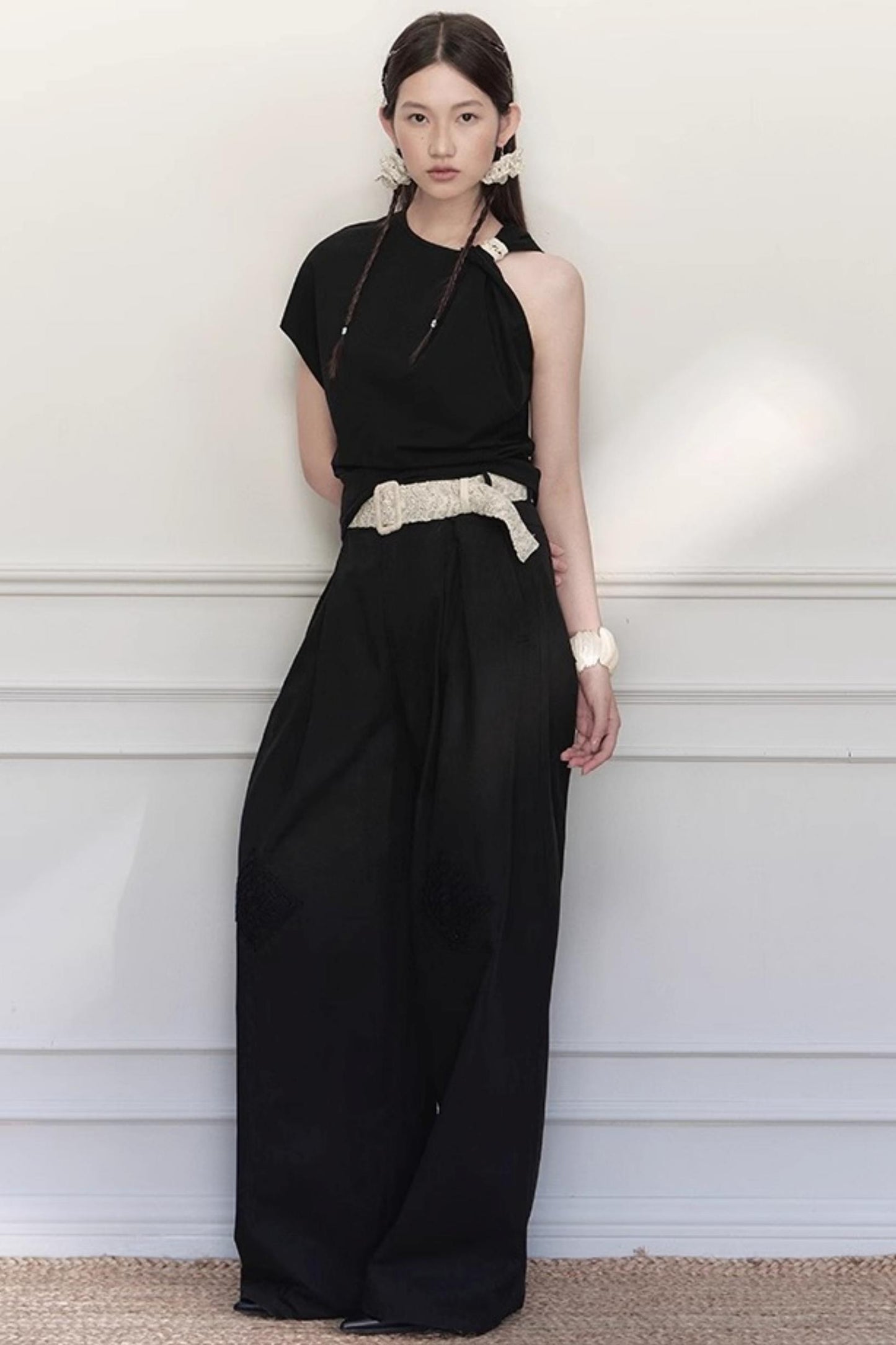 White-Black Cloud Top