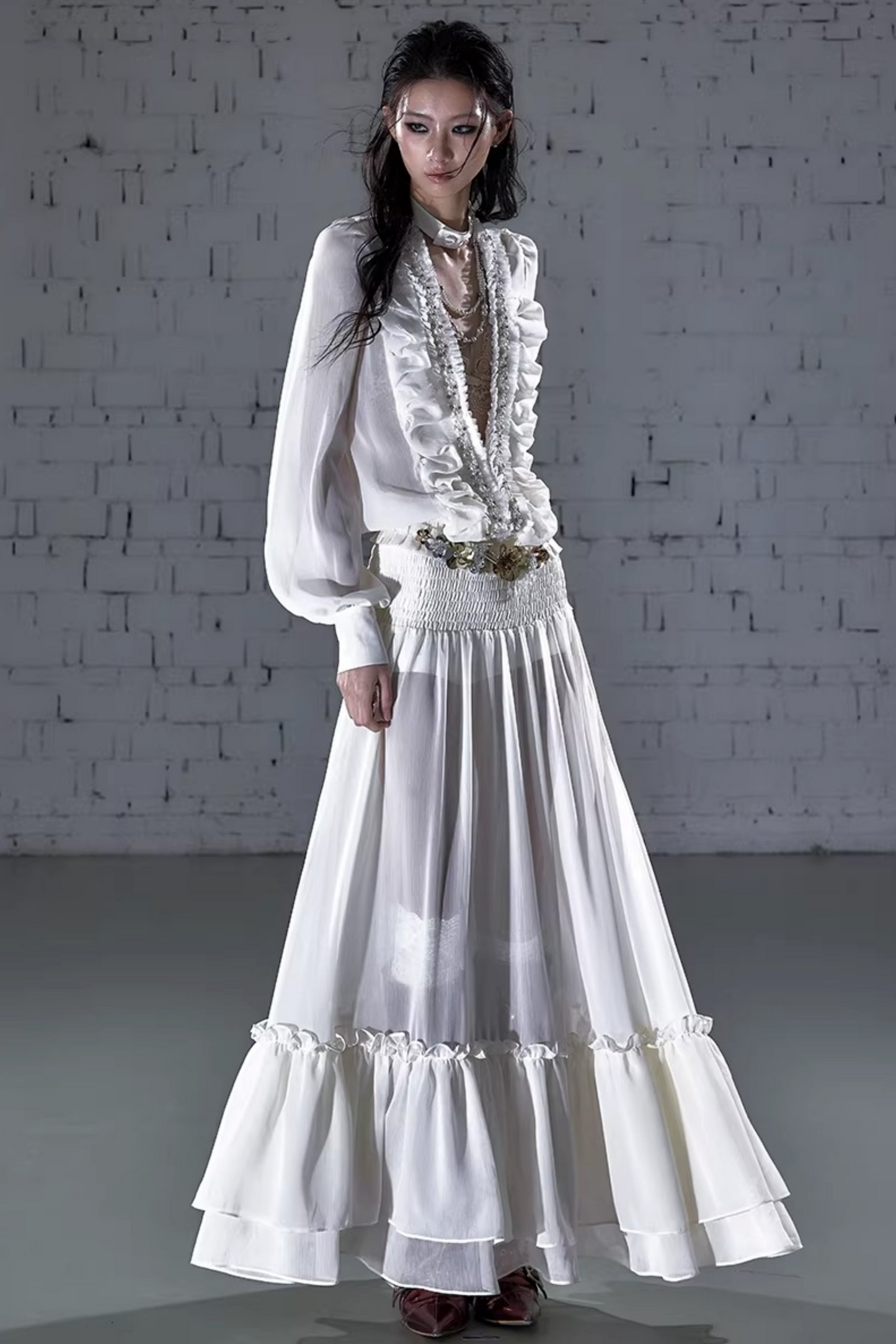 Modernes Palast-Chiffonkleid