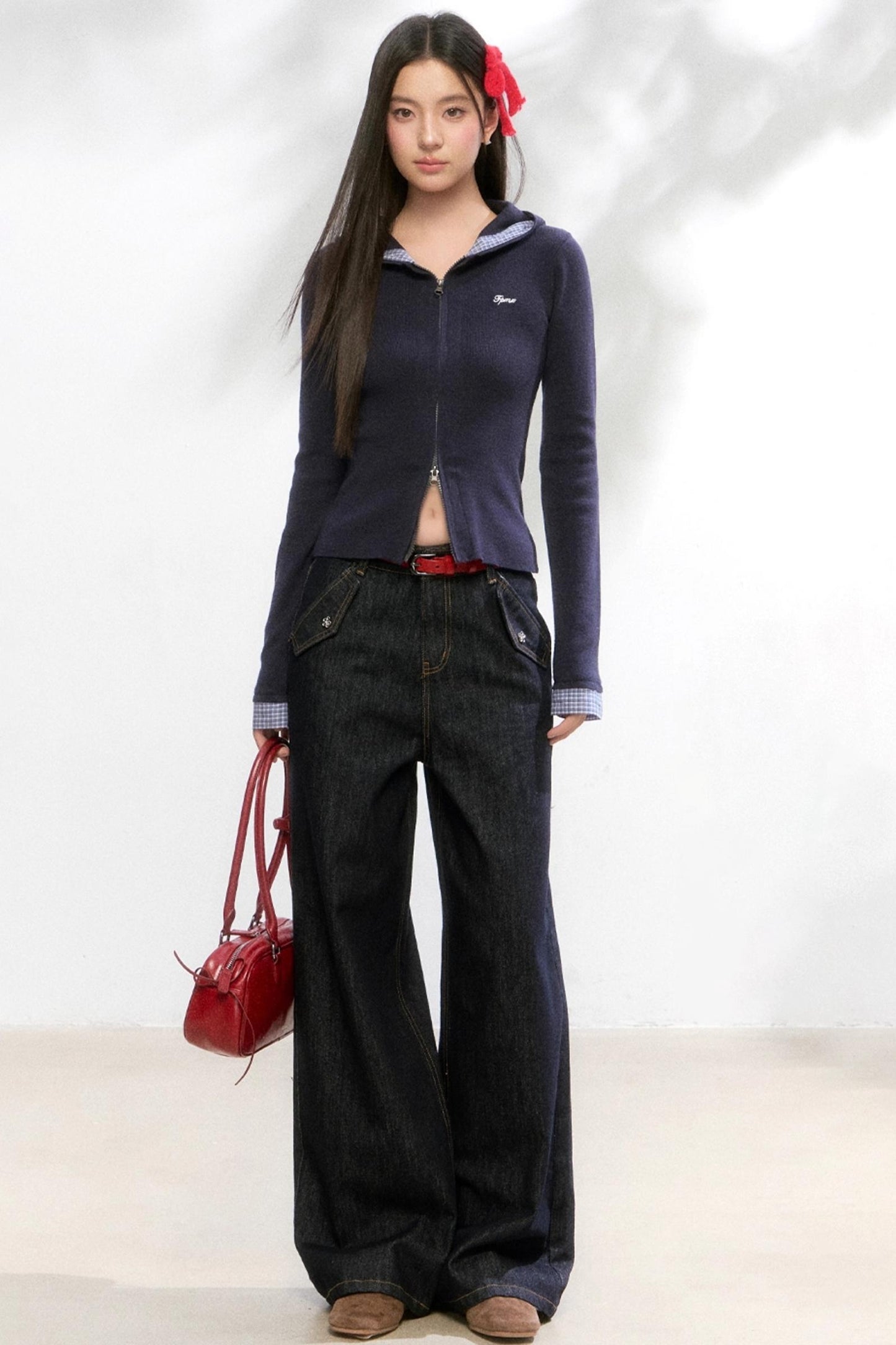 Small Flower Pocket White Jeans