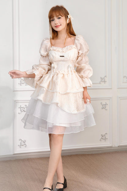 Princess Puff Sleeve Court Dress