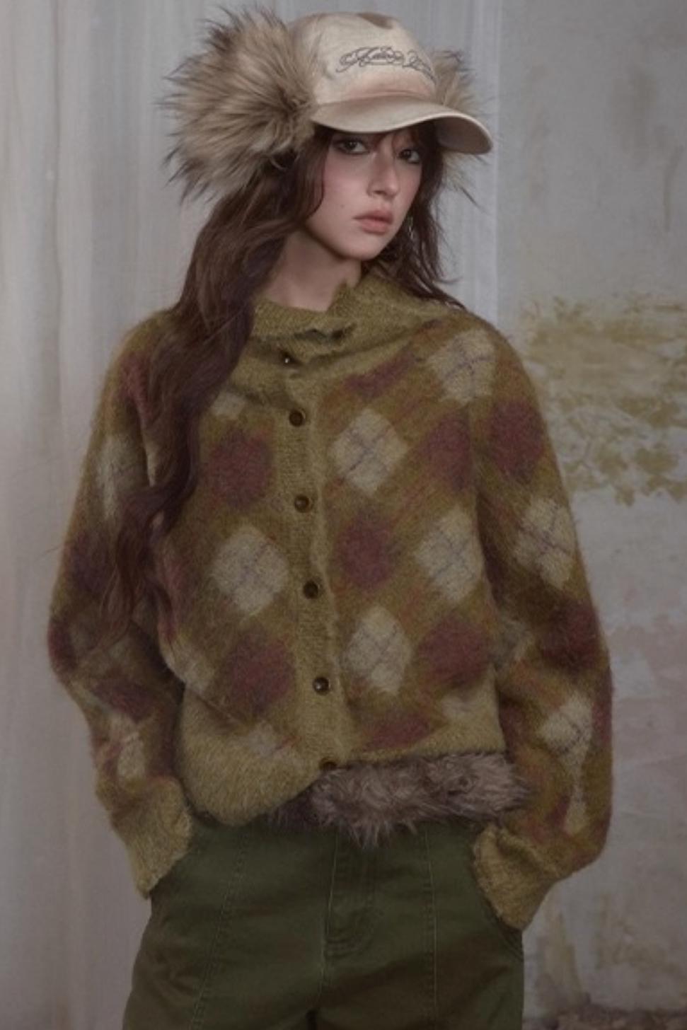 Spicy Loose Plaid Sweater