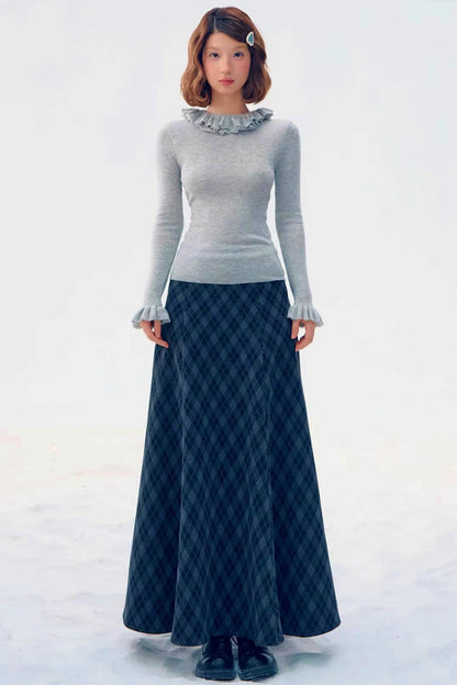 Three-Dimensional Lace Knit Top