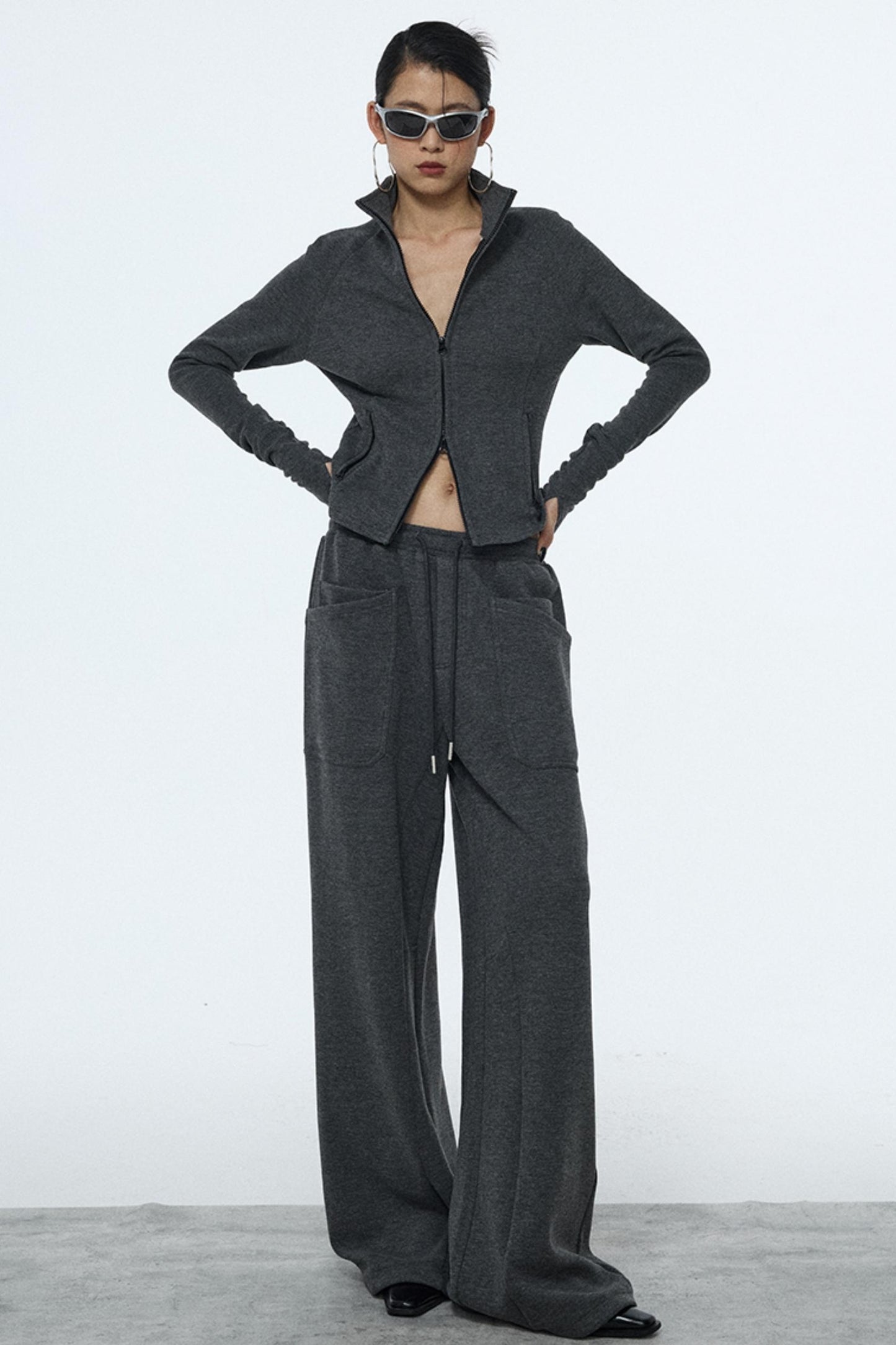 Gray Zipper Slim-Fit Top & Pants Set-Up