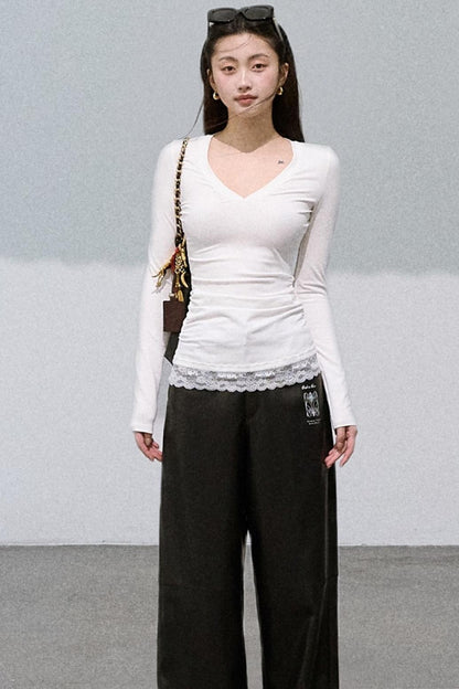 Slim V-Neck Knit Top