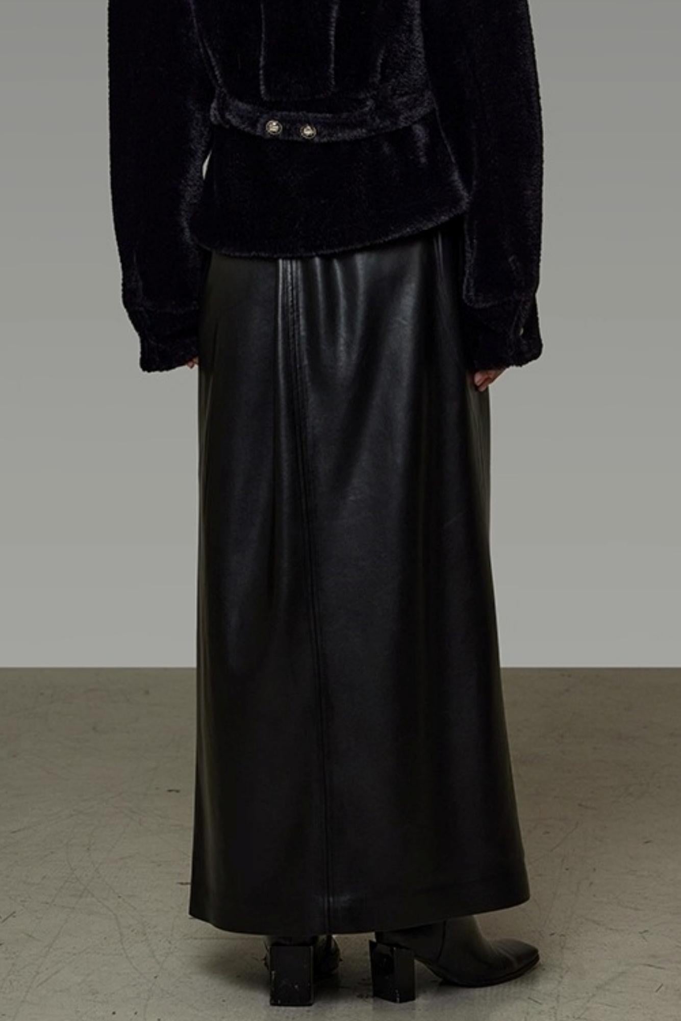 Retro Slimming Leather Skirt