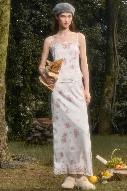 Comfortable Baby Powder Top & Skirt Set-Up