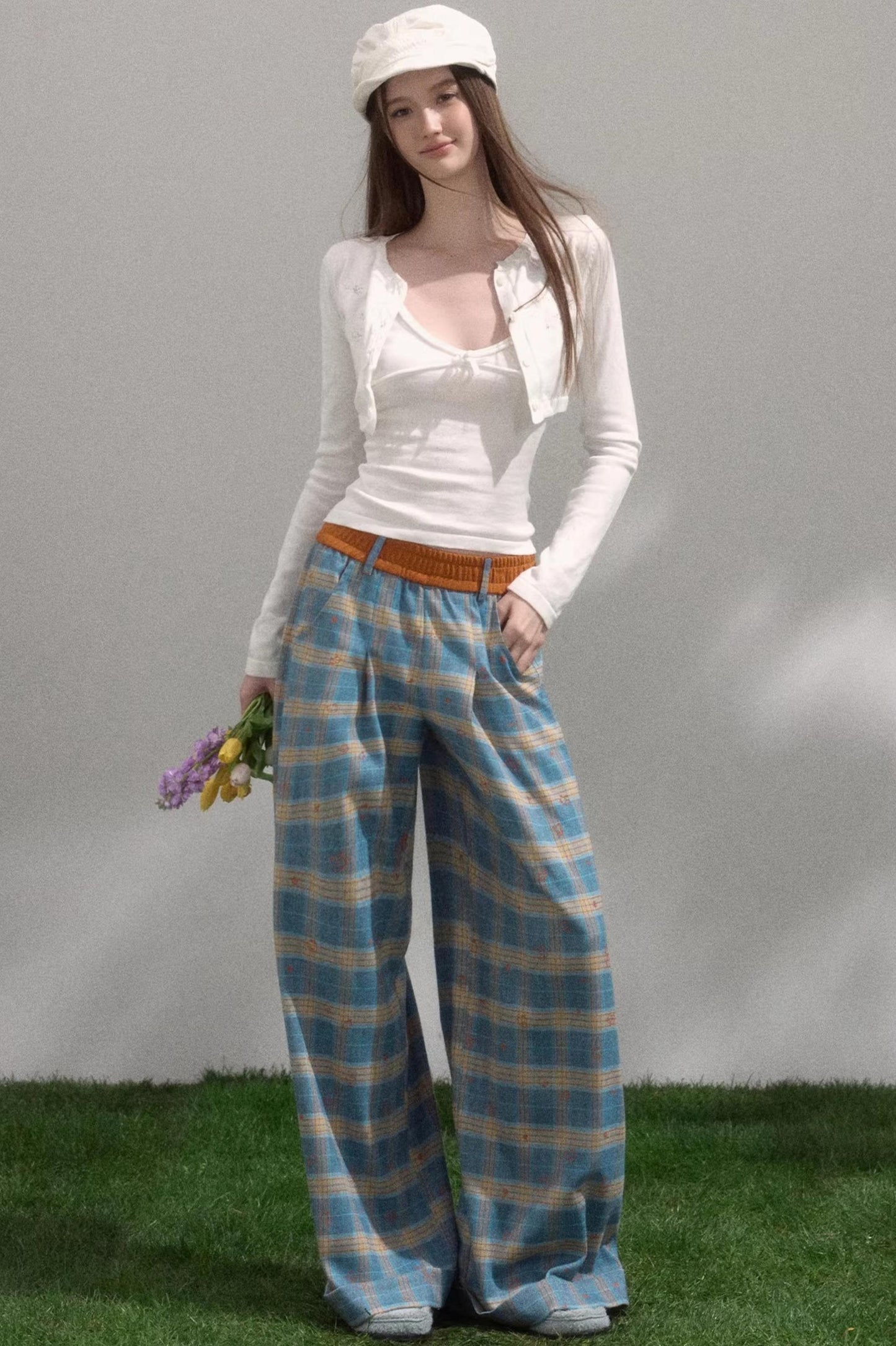 Kontrastierende, karierte, gerade Hose