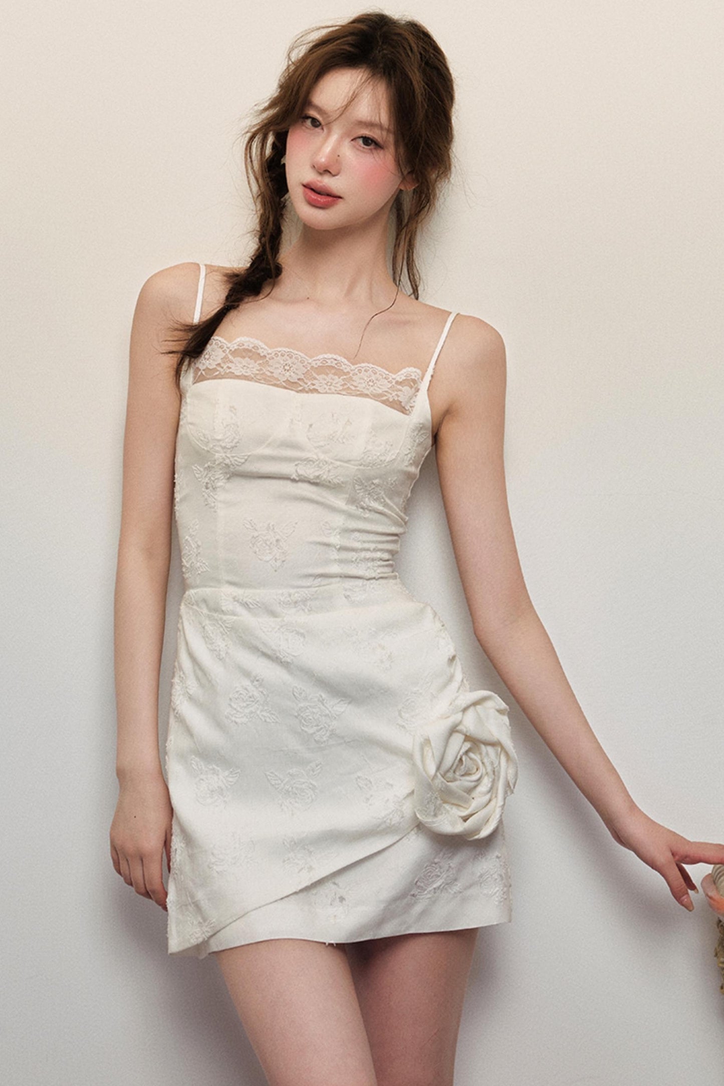 Elegant White Rose Jacquard Dress