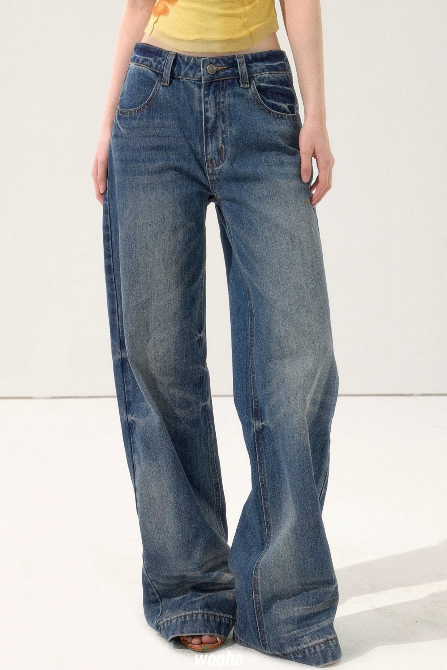 Retro Color-Block Embroidered Jeans