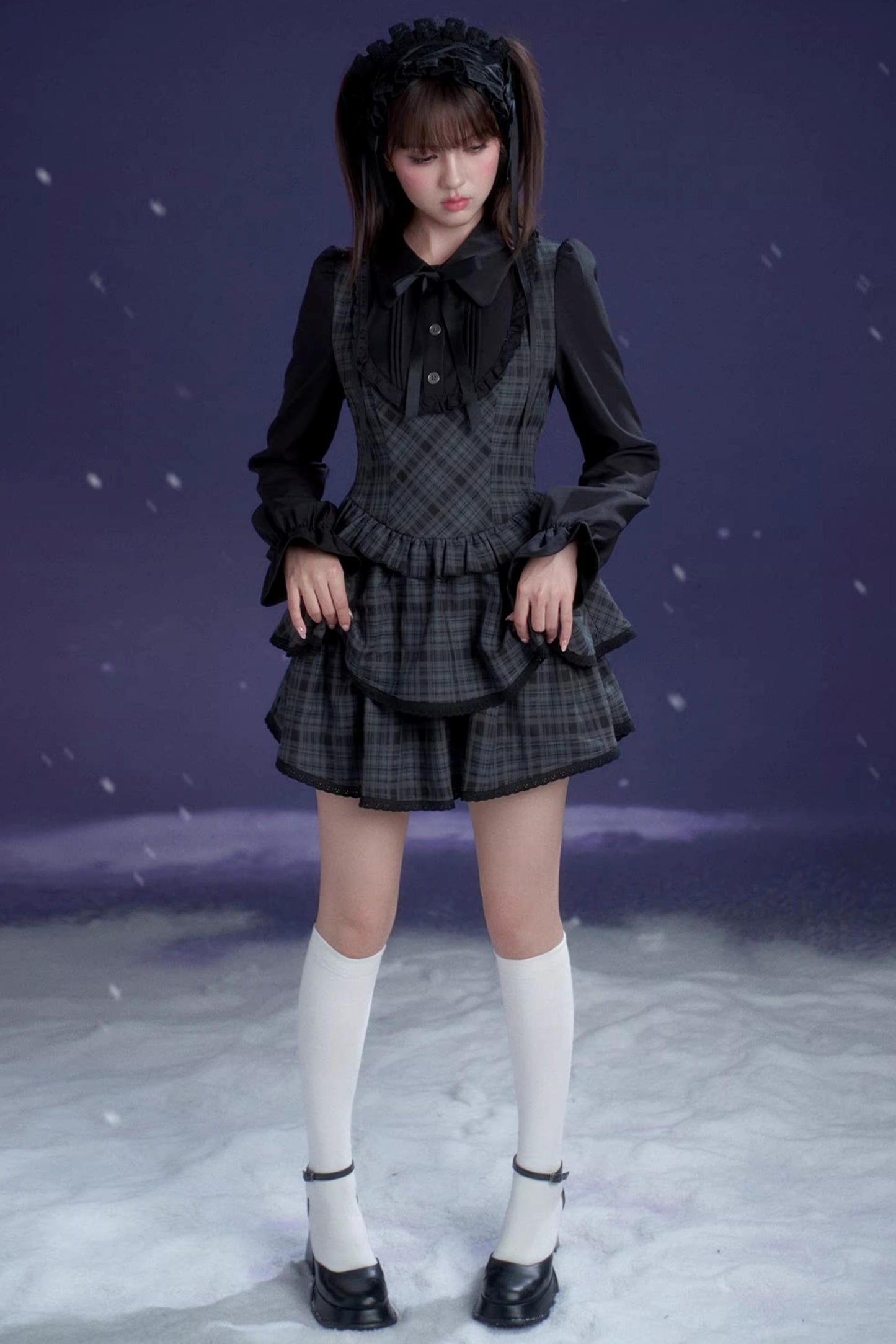 Kariertes Lolita-Winterkleid