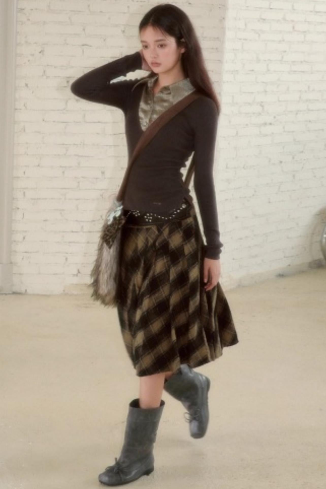 Classic Vintage Plaid Midi Skirt