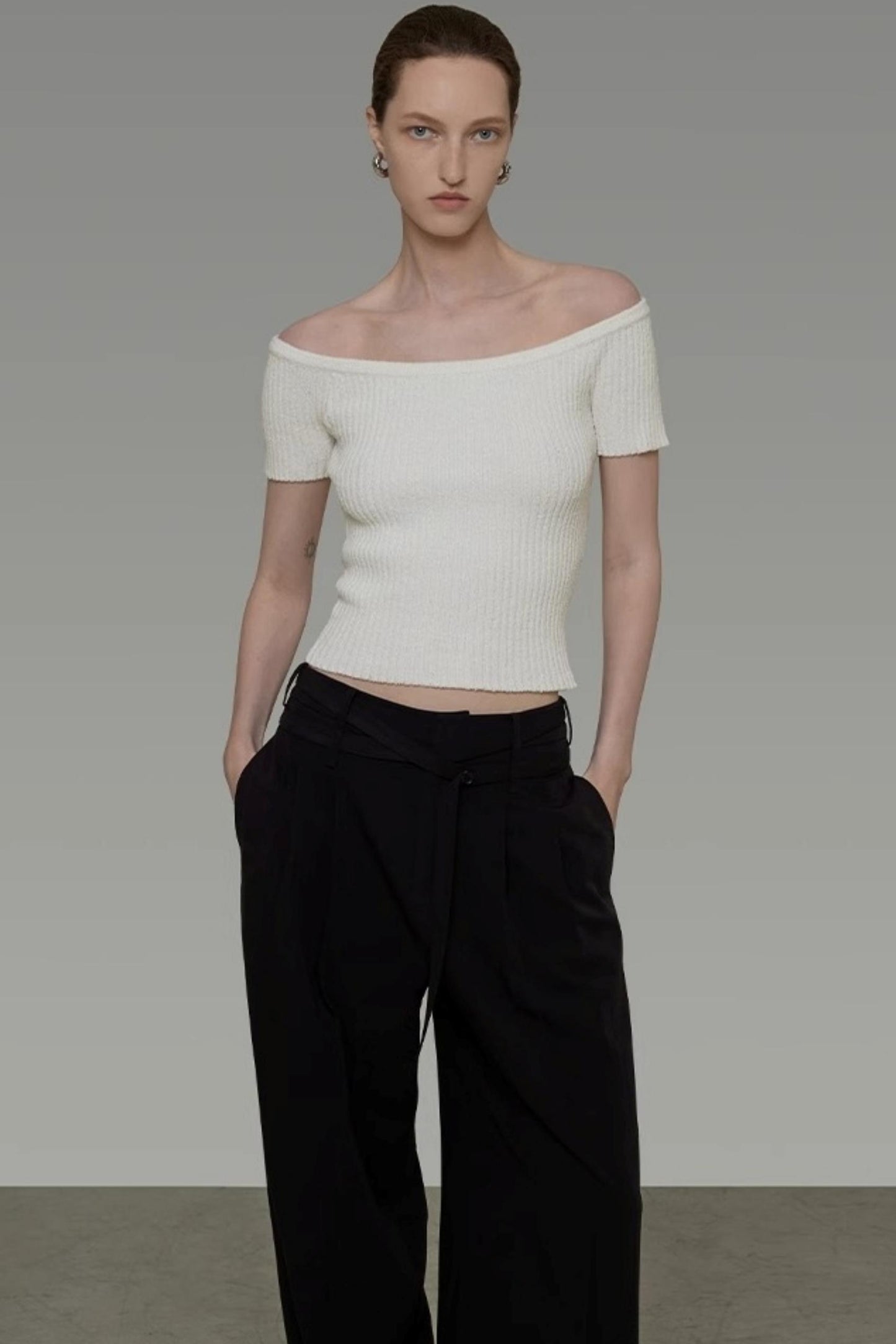 One-Shoulder Knit Top