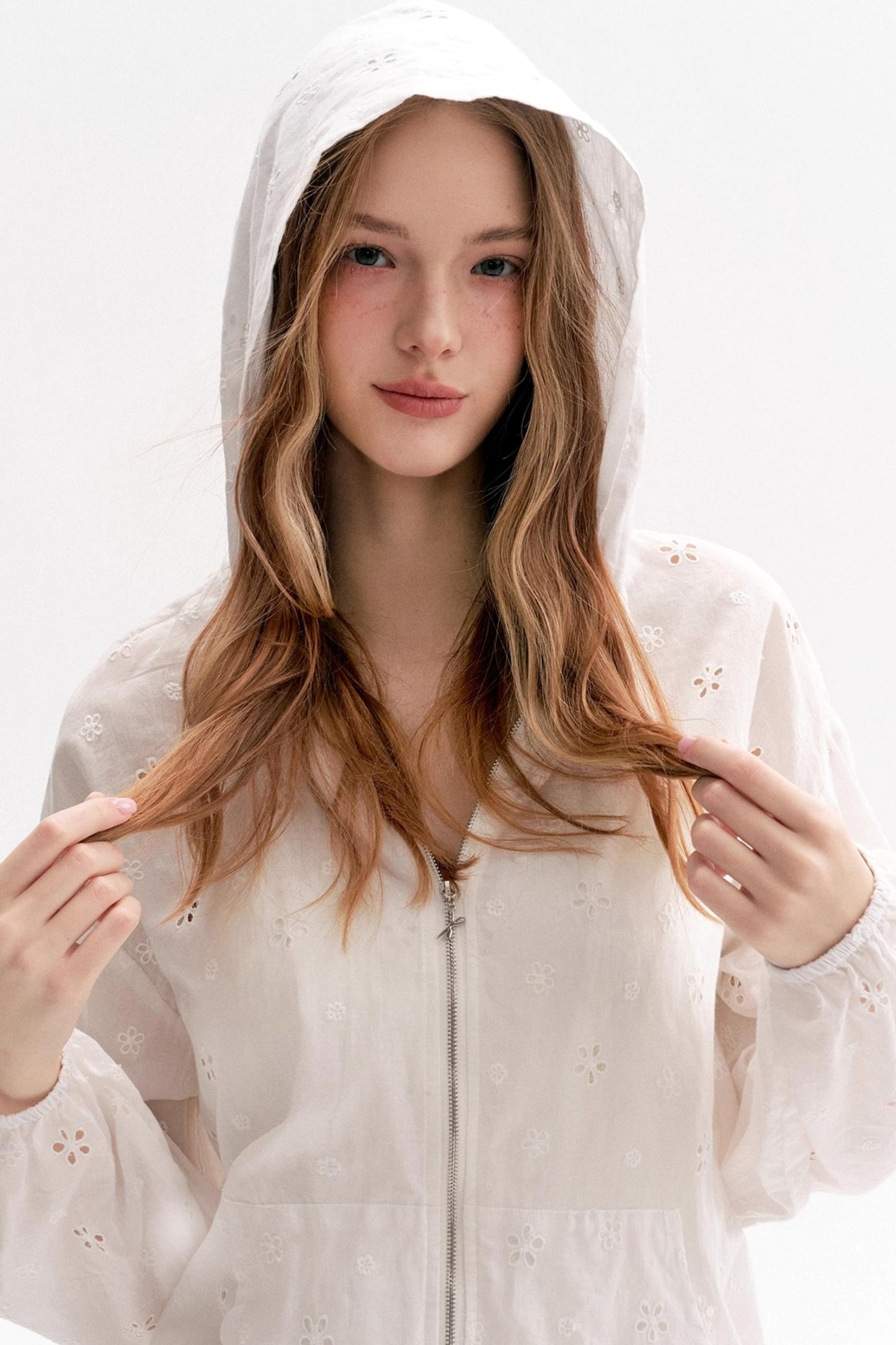 Cotton Lace Cropped Coat