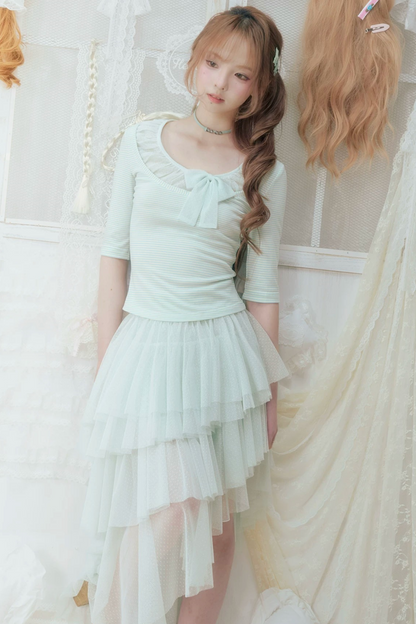 T-shirt verde menta plissettata in tulle con fiocco