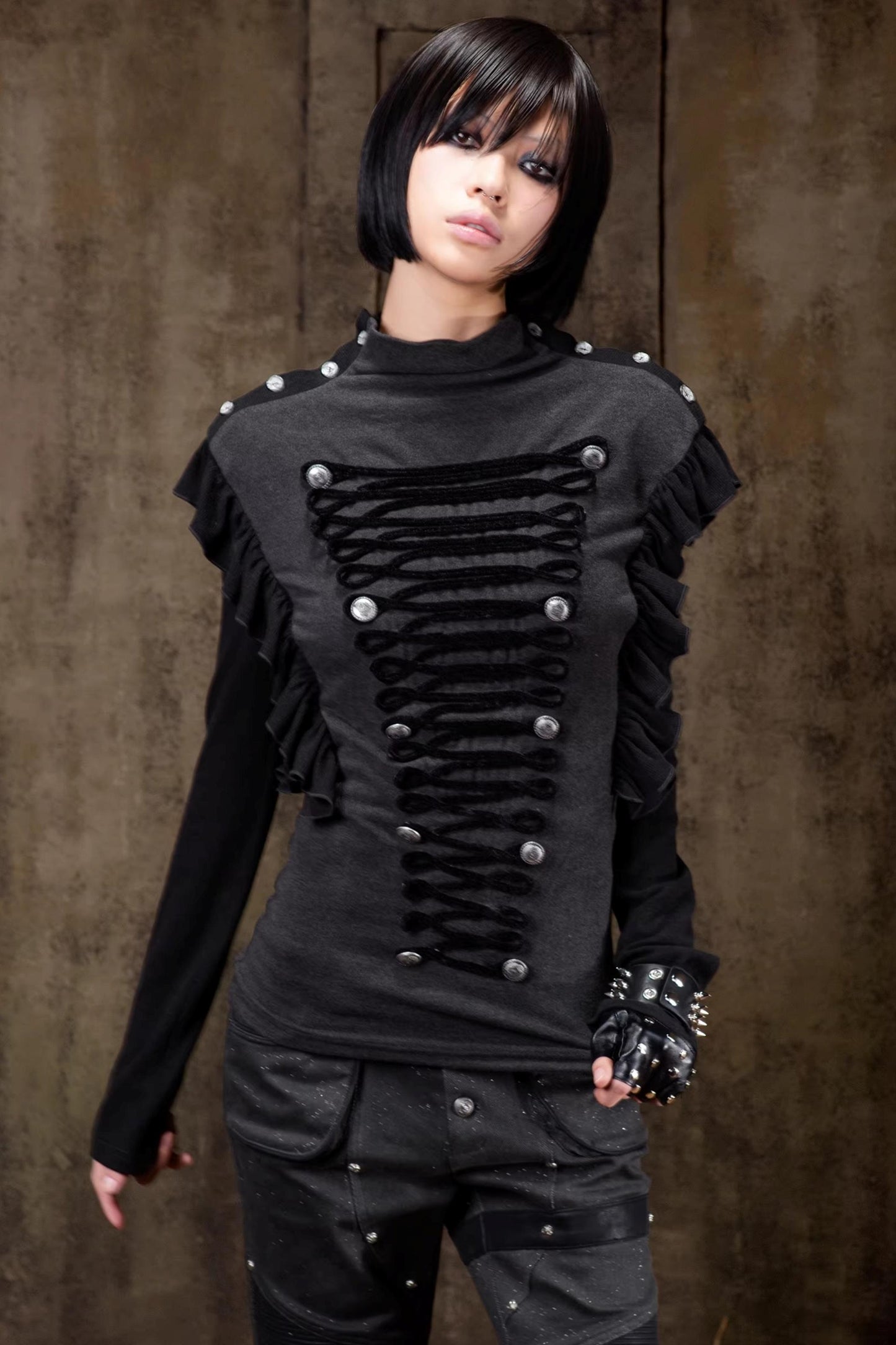 Gestricktes Slim-Top im Palace-Stil