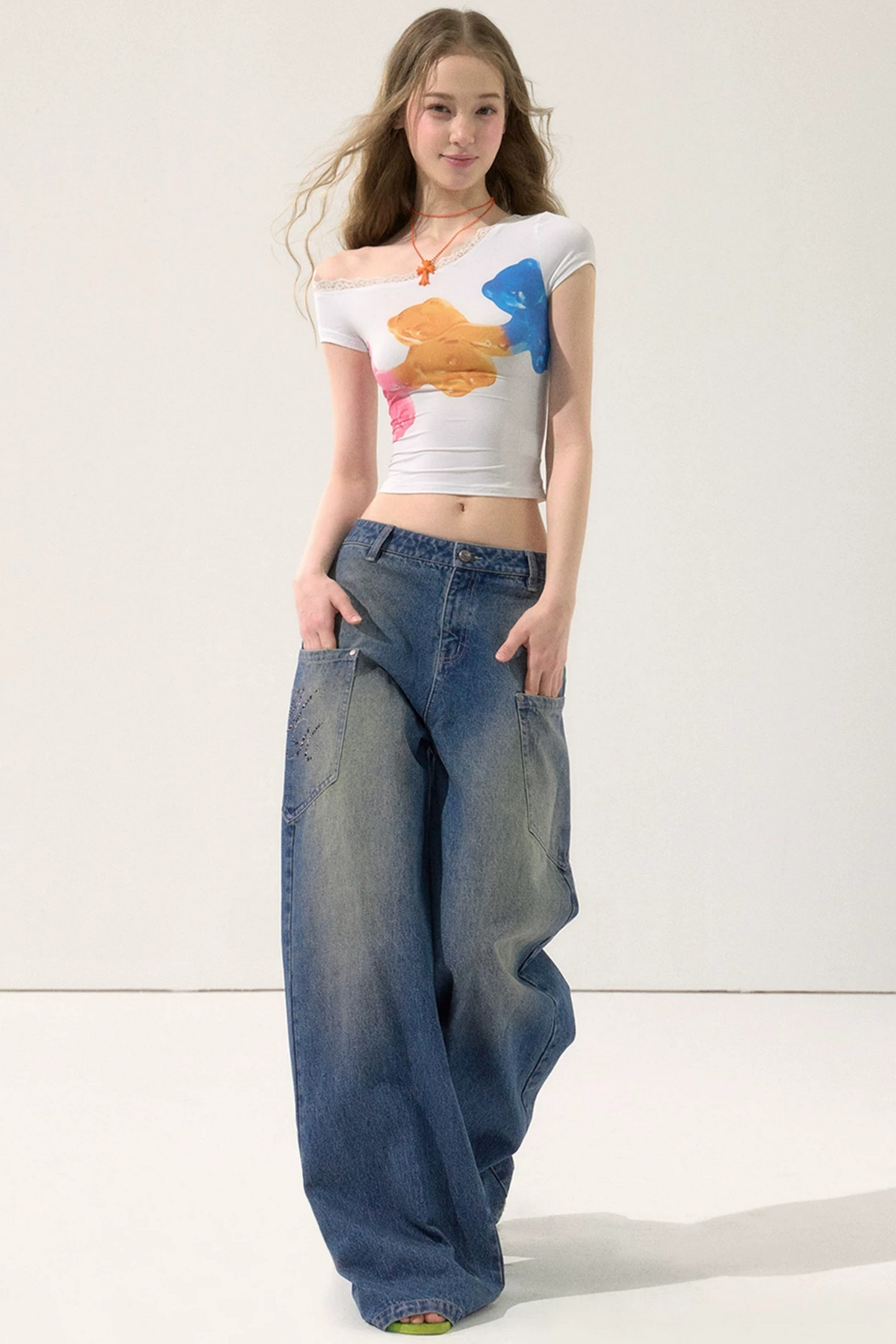 Rhinestone Retro Wide-Leg Jeans