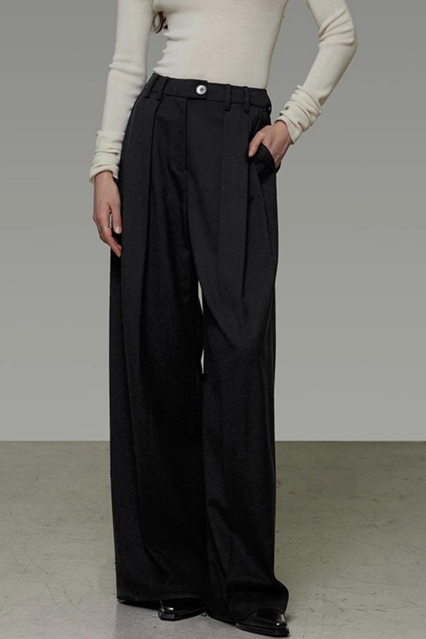 Classic Pleated Wide-Leg Pants