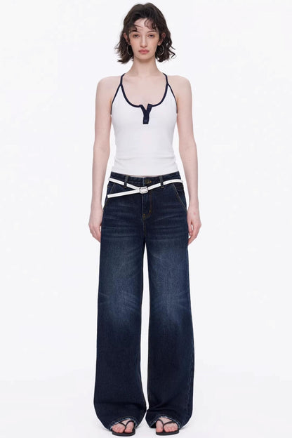 Sporty white color-block vest close-up